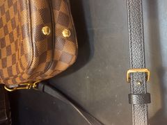 -爱革·洗衣改衣·洗鞋修鞋·洗包修包·奢侈品护理(宝地广场店)