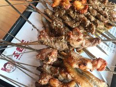-泰山王老三串旗舰店(万达店)