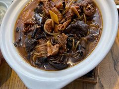 山蘑炖小公鸡-一轩饺子馆(丽都店)