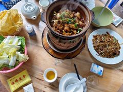 -雄伟美食(高沙中街店)