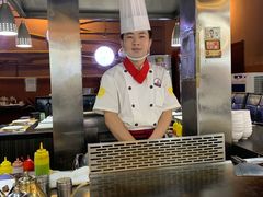 -利昂法式铁板主题餐厅(新奥购物中心店)