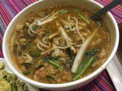 -香巴拉云南餐厅(华莱坞店)