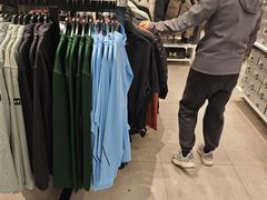 -UNDER ARMOUR(八达岭奥莱店)