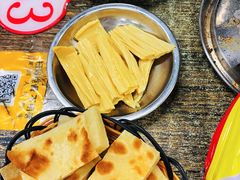 素丸子-范贤光鸡公煲(平乐园总店)