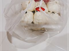 -白玉兰食品甜凤店(合生汇店)