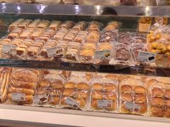 -巴黎贝甜(大宁国际商业广场店)