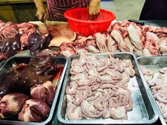 -标记美食新鲜猪杂(兴南大道店)
