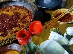 -虎贲三拖八老火锅(洋人街店)