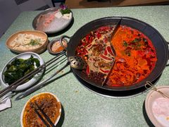 -憨铁匠老火锅(龙岗万科里店)