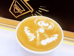 澳白-Manner Coffee(大宁国际商业广场店)