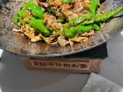 -费大厨辣椒炒肉(高铁吾悦广场店)