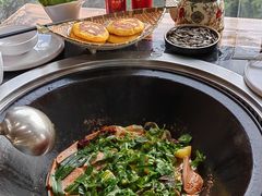 -老刘生态大鱼坊铁锅炖鱼(赛马场店)