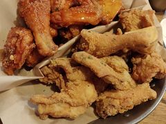 炸鸡翅一半一半-富乐满韩国正宗炸鸡韩国料理(虹泉路店)