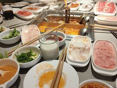 -海底捞火锅(新松江路店)