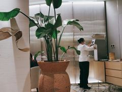 -香港百合居(LCM置汇旭辉广场店)