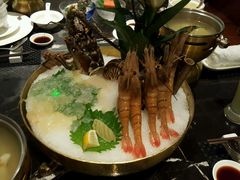 -半岛翡丽海鲜自助餐厅(观风亭店)