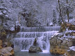 -西岭雪山大飞水景区