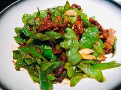 小炒宁乡花猪肉-凤凰湘语·湘粤鲜融(浦东旗舰店)