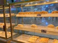 -面包新语(融创茂店)