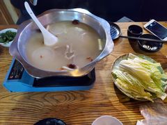羊肉汤锅-嘎嘎鸭脑壳江湖菜(五里店)