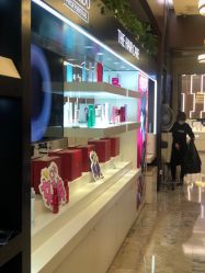 -AKOZO Beauty Salon