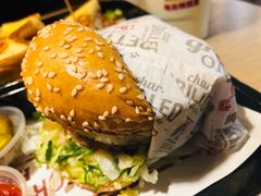 -The Habit Burger Grill 哈比特汉堡(复兴soho店)