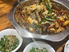 -乡土特色.冷锅鱼.牦牛肉汤锅