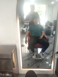 -星座接发烫染美发超市