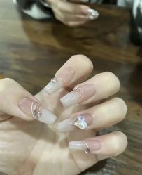 -1T·1M 日式美甲美睫