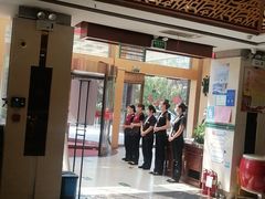 -巨鼎酒店(擂鼓石店)