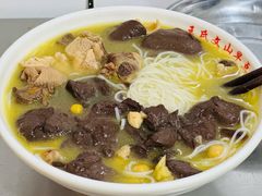-文山荷鲜居(翠湖店)
