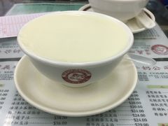 -义顺牛奶公司