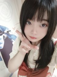 -镁连社·美联社