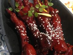 吮指鸡爪-桂满陇天书(南京德基旗舰店)