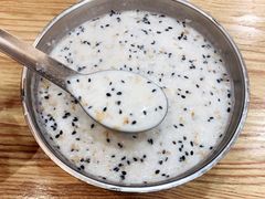 -白翔甜食店