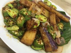 -新峰肉骨茶