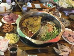 -岗上渣渣老火锅(两路口店)