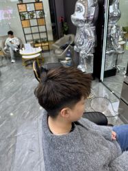 -藤野造型烫染·漂发