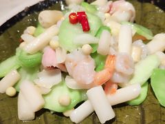 -新梅华餐厅(星悦汇店)