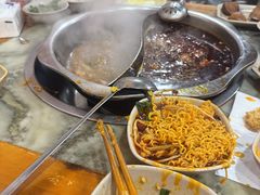 -储奇门鳝鱼火锅(总店)