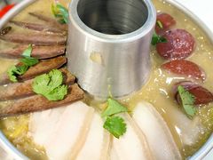-刘淑芬·活鱼铁锅炖(北京首店)