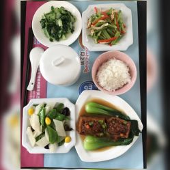 -月之旅·尊 高端月子会所(科馨别墅一店)