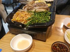 -山海珍味韩国料理(奥城店)