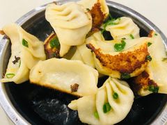 -无名氏宵夜小摊(祝家三姐妹馄饨店)