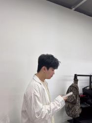 -藤野造型•烫染专业店