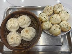 -老西白点心店