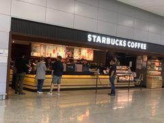-星巴克(浦东机场T2到达店)
