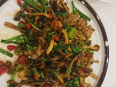 -鑫巴蜀小镇 · 水煮鱼专研店(玉桥店)