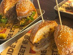 -Side Street街旁(交道口店)