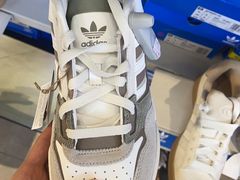 -阳光世纪奥特莱斯店